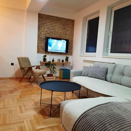 Petar'S Apartment Skopje Zewnętrze zdjęcie