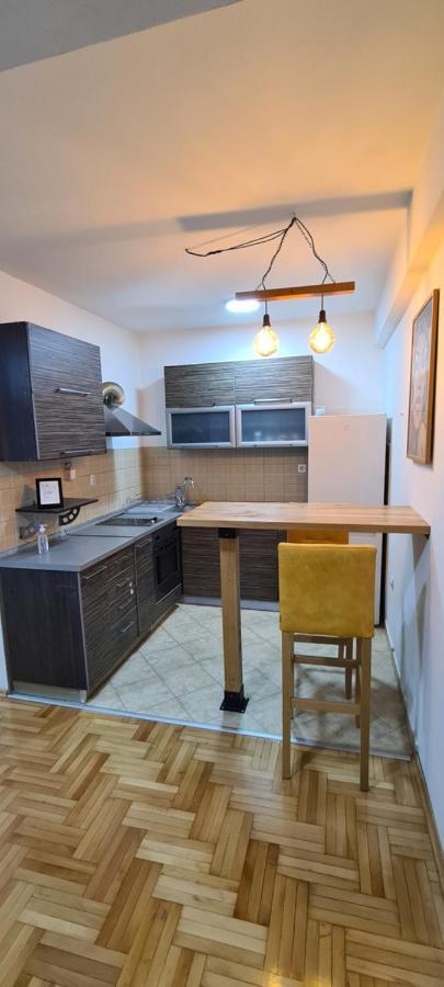 Petar'S Apartment Skopje Zewnętrze zdjęcie